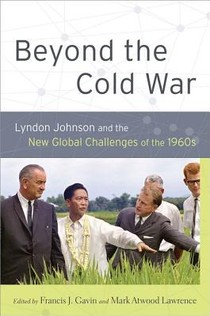 Beyond the Cold War voorzijde
