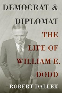 Democrat and Diplomat voorzijde