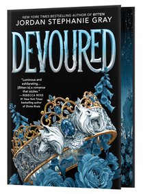 Devoured (Deluxe Limited Edition): A Bitten Novel Volume 2