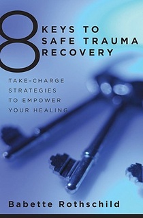 8 Keys to Safe Trauma Recovery voorzijde