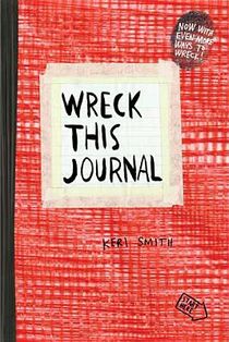 Wreck This Journal (Red) Expanded Edition voorzijde