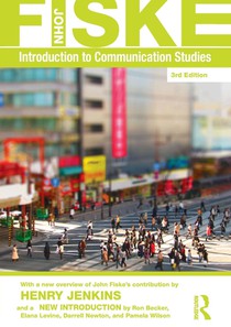 Introduction to Communication Studies voorzijde