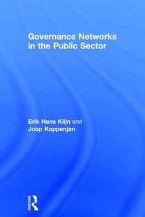 Governance Networks in the Public Sector voorzijde