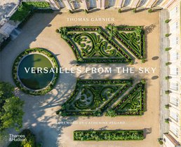 Versailles from the Sky voorzijde