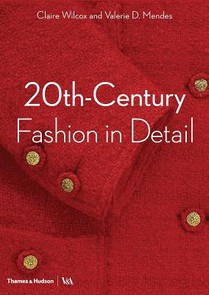 20th-Century Fashion in Detail (Victoria and Albert Museum) voorzijde