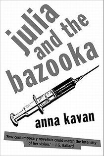 Julia and the Bazooka voorzijde