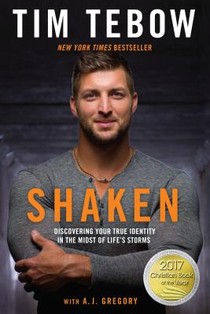 Shaken: Discovering your True Identity in the Midst of Life's Storms voorzijde