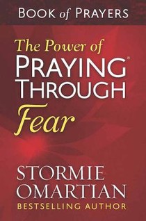 The Power of Praying Through Fear Book of Prayers voorzijde