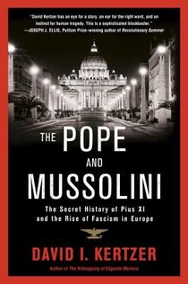 The Pope and Mussolini voorzijde