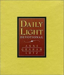 DAILY LIGHT - TAN NKJV TAN/E