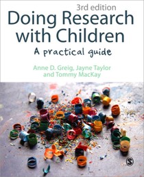 Doing Research with Children: A Practical Guide voorzijde