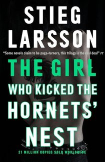 The Girl Who Kicked the Hornets' Nest voorzijde