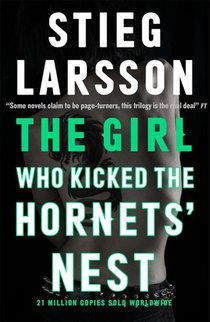 The Girl Who Kicked the Hornets' Nest voorzijde