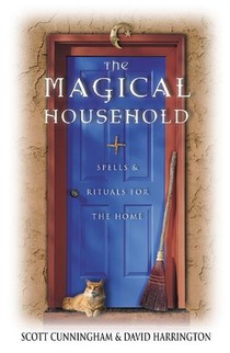 The Magical Household voorzijde