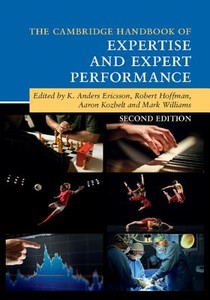 The Cambridge Handbook of Expertise and Expert Performance voorzijde