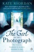 The Girl in the Photograph voorzijde