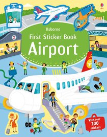 First Sticker Book Airport voorzijde