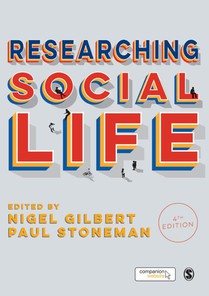 Researching Social Life voorzijde