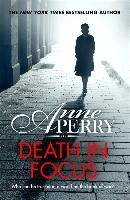 Death in Focus (Elena Standish Book 1) voorzijde