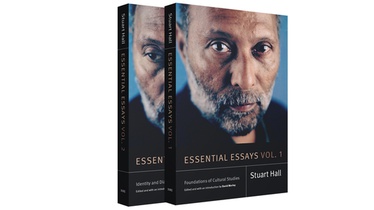 Essential Essays (Two-volume set) voorzijde