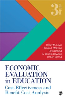 Economic Evaluation in Education voorzijde