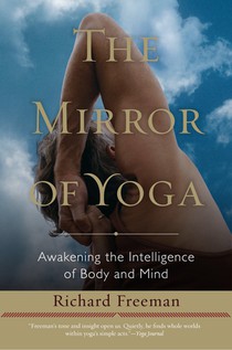 The Mirror of Yoga voorzijde