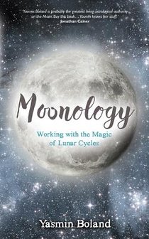 Moonology™ voorzijde