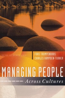 Managing People Across Cultures voorzijde