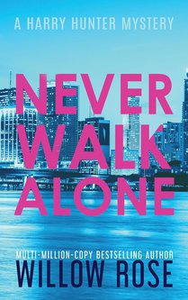 Never Walk Alone voorzijde