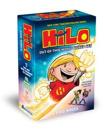 Hilo: Out-Of-This-World Boxed Set: (A Graphic Novel Boxed Set) voorzijde