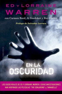 En La Oscuridad