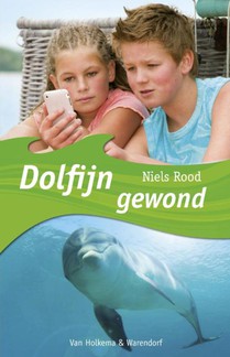 Dolfijn gewond voorzijde