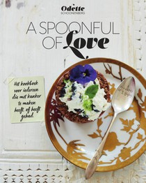 A spoonful of love voorzijde