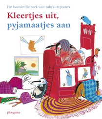 Kleertjes uit, pyjamaatjes aan voorzijde