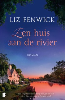 Een huis aan de rivier voorzijde