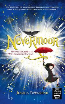 Nevermoor Morrigan Crow en het Wondergenootschap voorzijde