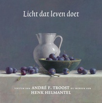 Licht dat leven doet voorzijde