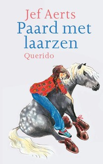 Paard met laarzen voorzijde