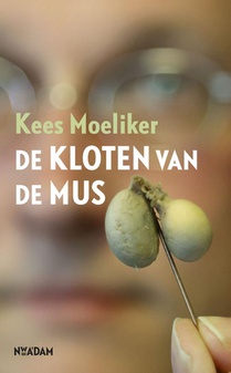 De kloten van de mus voorzijde