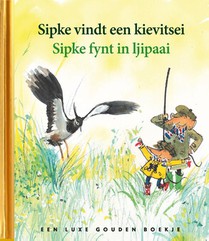 Sipke vindt een kievitsei / Sipke fynt in ljipaai voorzijde