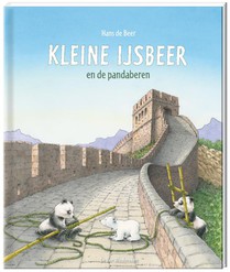 Kleine IJsbeer en de pandaberen voorzijde