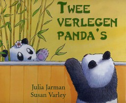 Twee verlegen pandas