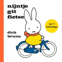 nijntje git fietse ien 't Nimweegs voorzijde