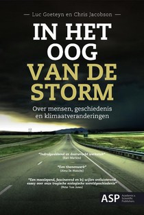 In het oog van de storm voorzijde