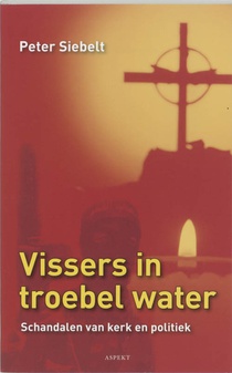 Vissers in troebel water