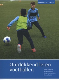 Ontdekkend leren voetballen voorzijde