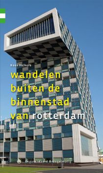 Wandelen buiten de binnenstad van Rotterdam voorzijde