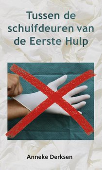 Tussen de schuifdeuren van de Eerste Hulp voorzijde