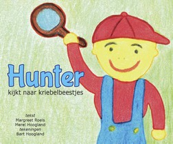 Hunter kijkt naar kriebelbeestjes