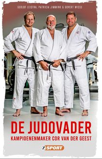 De judovader voorzijde